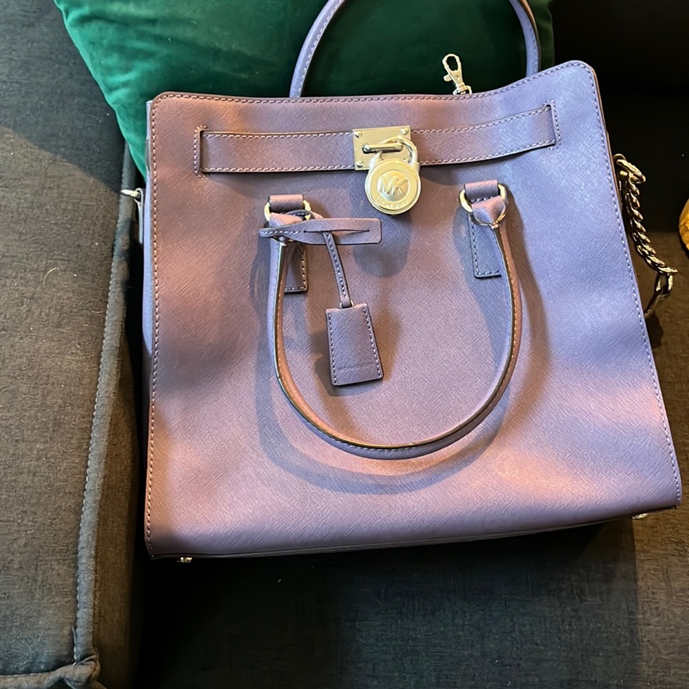 Authentic Michael Kors Purse. Purple - image 1